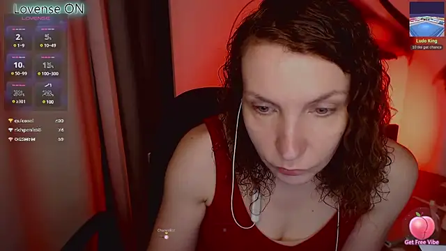 Snapshot of JohansonKatie chatting on 03.04.25 JohansonKatie online show from 03.04.25