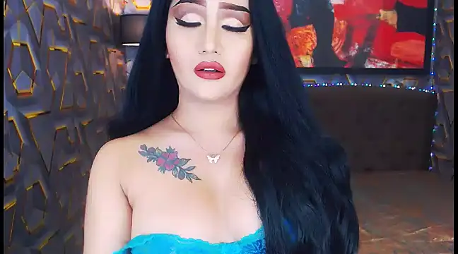 Snapshot of KylieMaxwellCaulfield_TS chatting on 01.18.25 KylieMaxwellCaulfield TS online show from 01.18.25