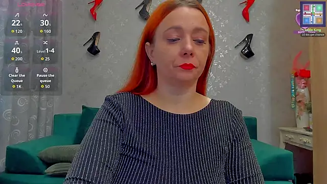Snapshot of emilianna666 chatting on 09.29.25 emilianna666 online show from 09.29.25