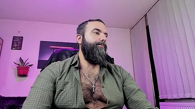 Snapshot of ChristophJules chatting on 12.12.24 ChristophJules online show from 12.12.24