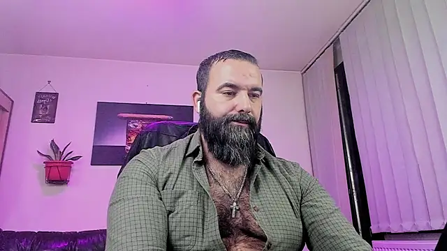 Snapshot of ChristophJules chatting on 12.14.24 ChristophJules online show from 12.14.24