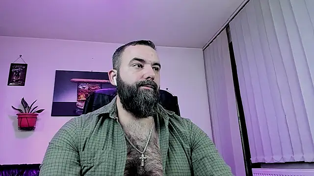 Snapshot of ChristophJules chatting on 01.04.25 ChristophJules online show from 01.04.25