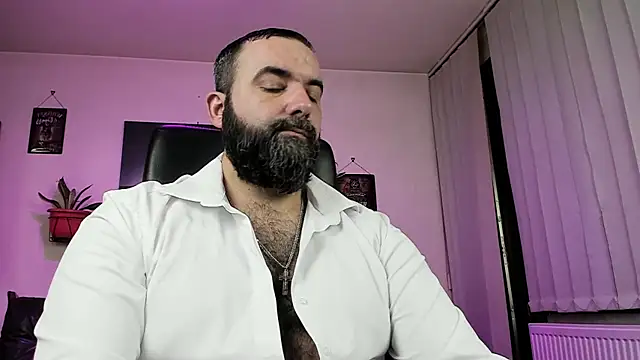 Snapshot of ChristophJules chatting on 03.03.25 ChristophJules online show from 03.03.25