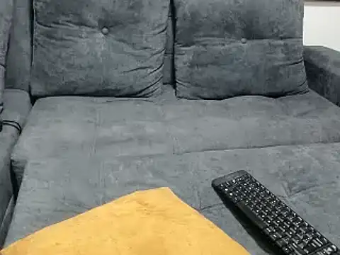 Snapshot of kamila-diablita chatting on 12.14.24 kamila-diablita online show from 12.14.24