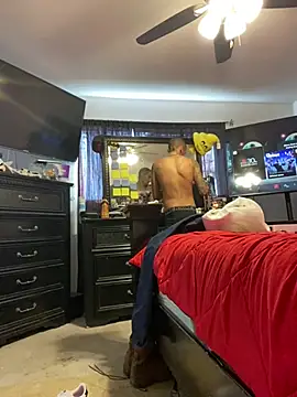 Snapshot of Prettyboiflaco chatting on 12.14.24 Prettyboiflaco online show from 12.14.24