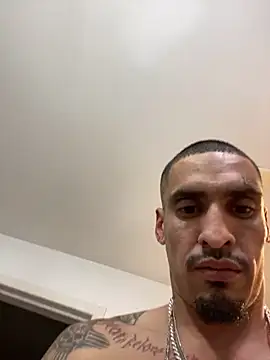 Snapshot of Prettyboiflaco chatting on 01.27.25 Prettyboiflaco online show from 01.27.25