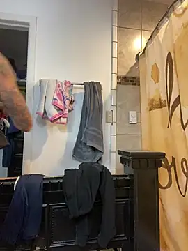 Snapshot of Prettyboiflaco chatting on 02.01.25 Prettyboiflaco online show from 02.01.25