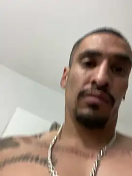 Snapshot of Prettyboiflaco chatting on 02.21.25 Prettyboiflaco online show from 02.21.25