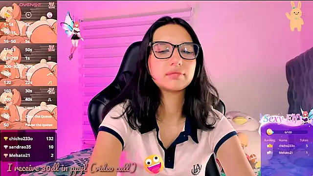 Snapshot of Luniverse chatting on 01.17.25 Luniverse online show from 01.17.25