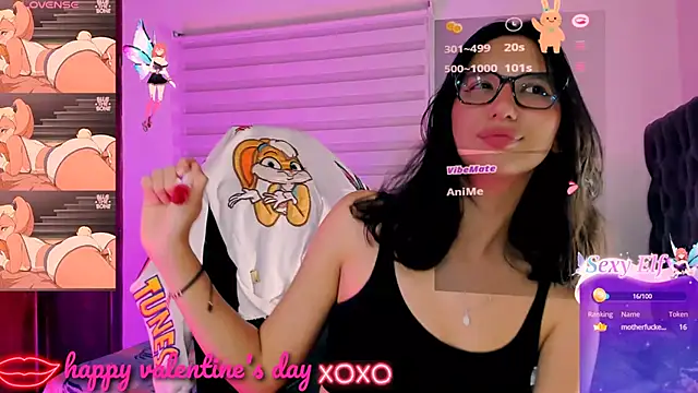 Luniverse online show from 02.15.25