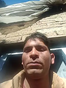 SunnyleoneBG online show from 12.16.24