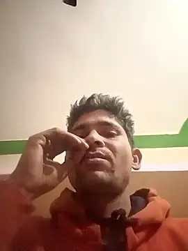 SunnyleoneBG online show from 12.24.24