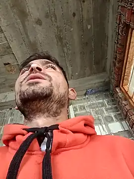 SunnyleoneBG online show from 02.22.25