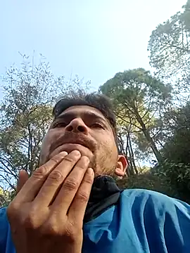 SunnyleoneBG online show from 02.24.25