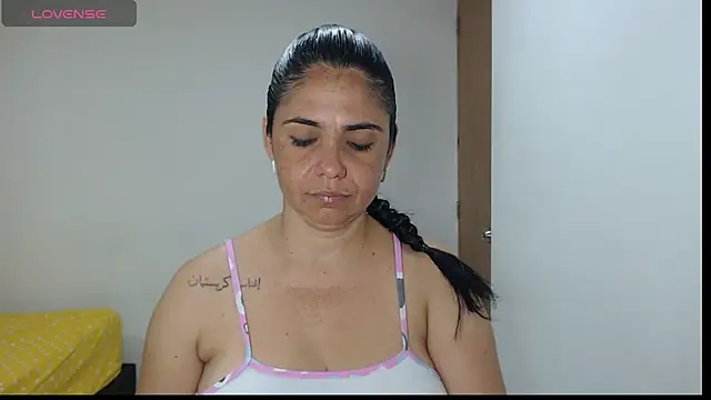 selena ferri online show from 09.29.25