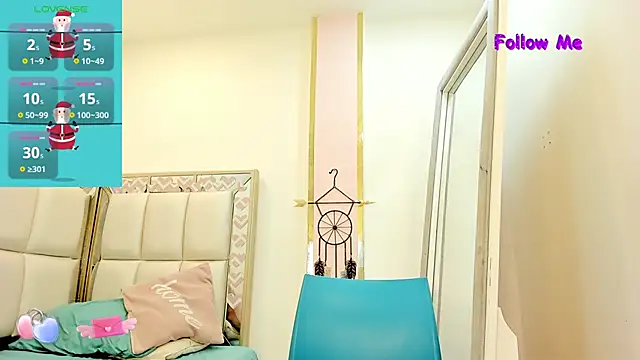 Oriana Davis1 online show from 12.11.24