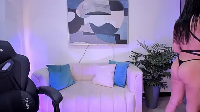 Snapshot of SaraParker_ chatting on 12.14.24 SaraParker online show from 12.14.24