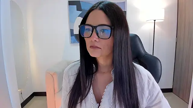 SaraParker  online show from 10.23.25