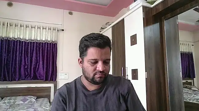 Snapshot of dhruv_love chatting on 02.06.25 dhruv love online show from 02.06.25