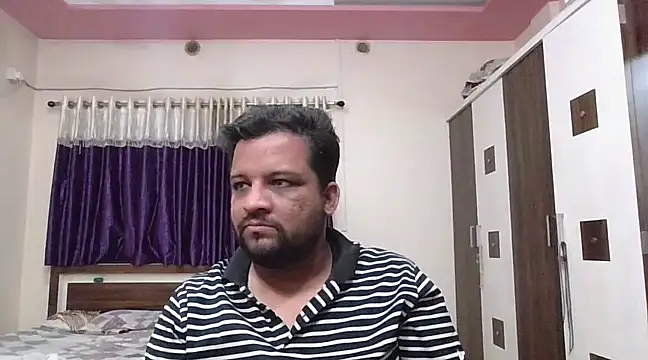 Snapshot of dhruv_love chatting on 02.08.25 dhruv love online show from 02.08.25