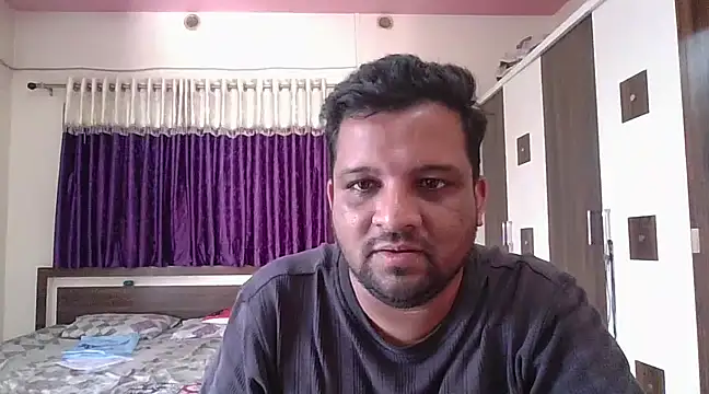 Snapshot of dhruv_love chatting on 02.21.25 dhruv love online show from 02.21.25