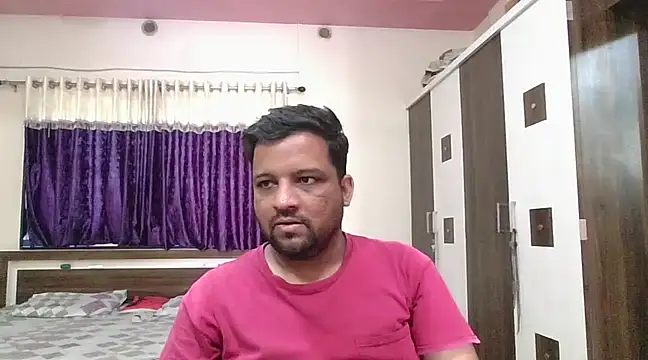 Snapshot of dhruv_love chatting on 02.24.25 dhruv love online show from 02.24.25