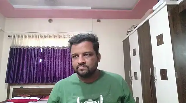 Snapshot of dhruv_love chatting on 03.01.25 dhruv love online show from 03.01.25