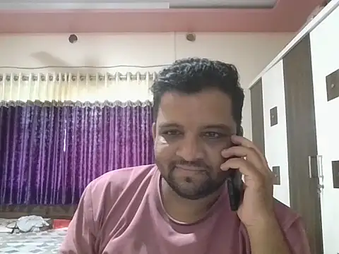 Snapshot of dhruv_love chatting on 10.25.25 dhruv love online show from 10.25.25
