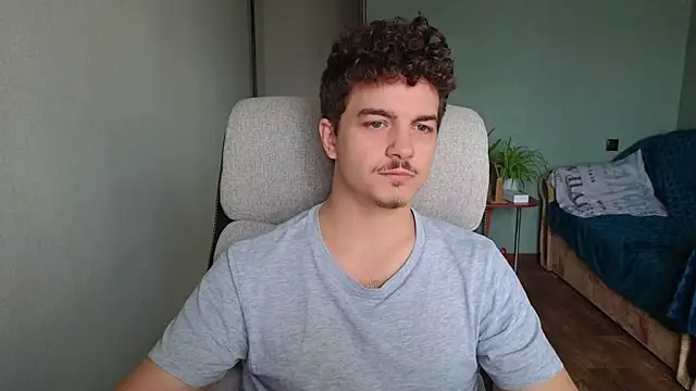 Remy Miles online show from 10.21.25