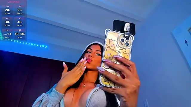 Snapshot of divinesalome chatting on 09.20.25 divinesalome online show from 09.20.25