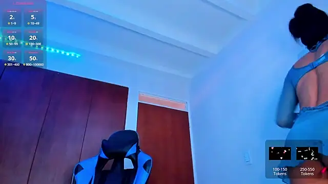 Snapshot of divinesalome chatting on 09.24.25 divinesalome online show from 09.24.25