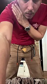 Snapshot of KriszianZaz chatting on 11.07.25 KriszianZaz online show from 11.07.25