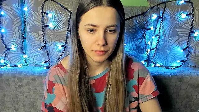 MaggieCake online show from 02.21.25