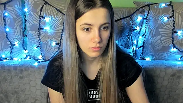 MaggieCake online show from 02.25.25