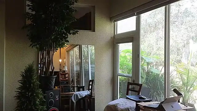 Snapshot of eliberator1777 chatting on 02.22.25 eliberator1777 online show from 02.22.25