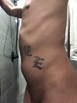 Snapshot of 69RIPsta69 chatting on 01.26.25 69RIPsta69 online show from 01.26.25