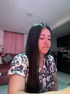 Snapshot of KallyMyller1 chatting on 03.10.25 KallyMyller1 online show from 03.10.25