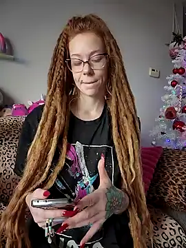 LucidLucy online show from 12.26.24