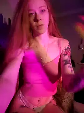 LucidLucy online show from 01.08.25