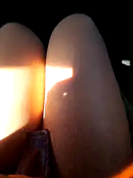 Dirtyfeelin online show from 10.20.25