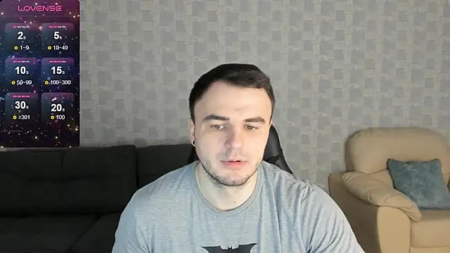 Snapshot of Bruce_Wayne9 chatting on 01.12.25 Bruce Wayne9 online show from 01.12.25