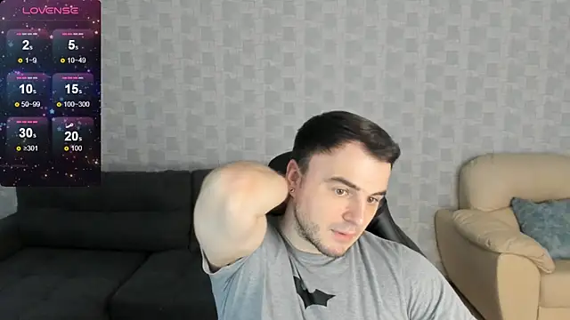 Snapshot of Bruce_Wayne9 chatting on 01.15.25 Bruce Wayne9 online show from 01.15.25
