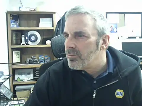 Snapshot of Russianjewel chatting on 02.12.25 Russianjewel online show from 02.12.25