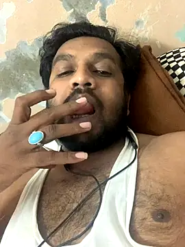 Snapshot of Rocky_1907 chatting on 11.19.25 Rocky 1907 online show from 11.19.25