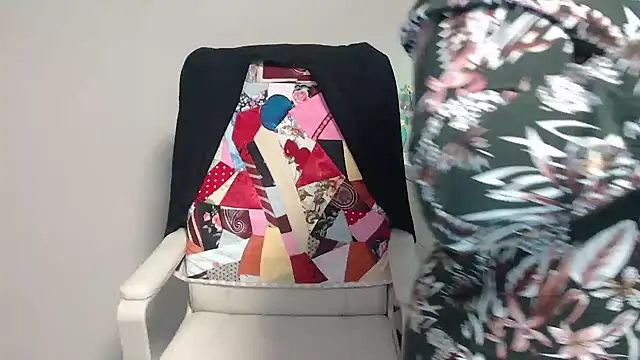 Snapshot of Adelewildx chatting on 03.11.25 Adelewildx online show from 03.11.25