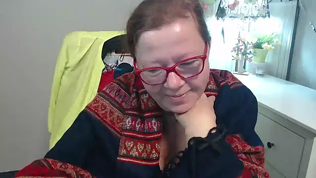 Snapshot of Adelewildx chatting on 10.06.25 Adelewildx online show from 10.06.25