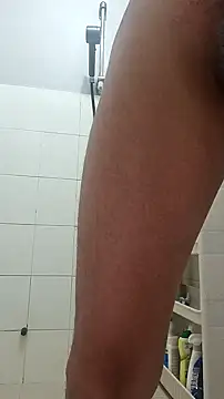 Snapshot of assluv1909 chatting on 01.24.25 assluv1909 online show from 01.24.25