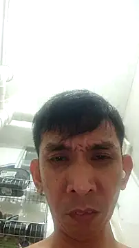 Snapshot of assluv1909 chatting on 03.22.25 assluv1909 online show from 03.22.25