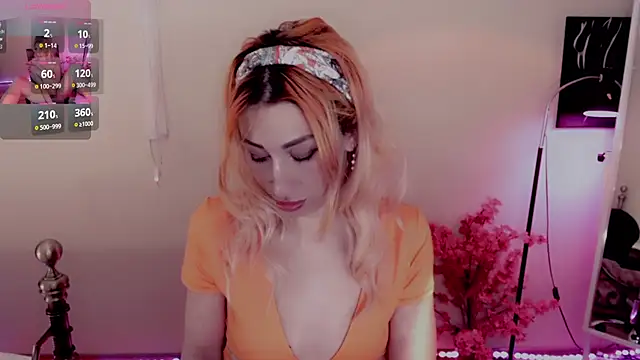 Snapshot of AnnieGOld_ chatting on 01.26.25 AnnieGOld  online show from 01.26.25