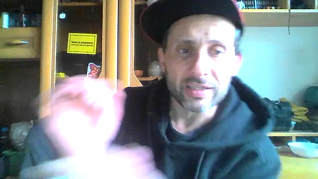 Snapshot of FireFox_Feel chatting on 03.14.25 FireFox Feel online show from 03.14.25